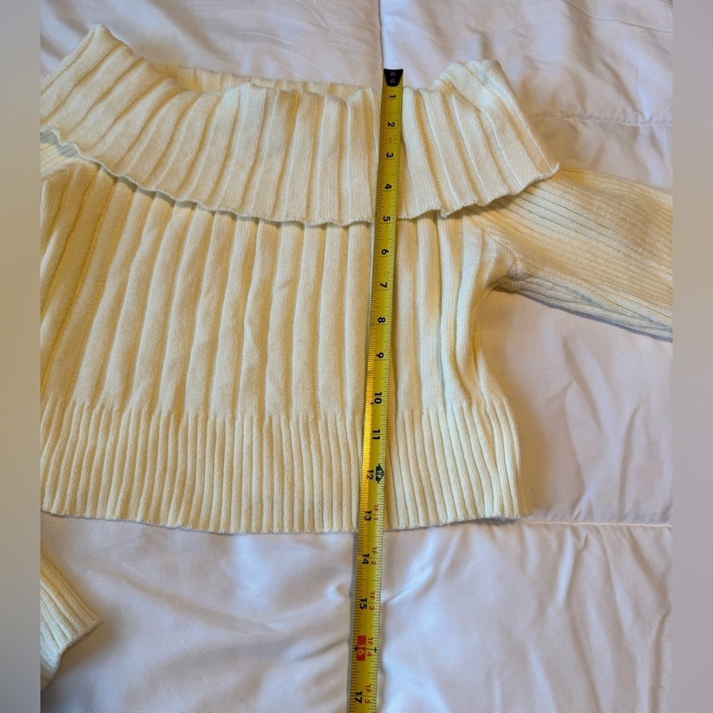 Off Shoulder T-Shirt, - Picture 6 of 7